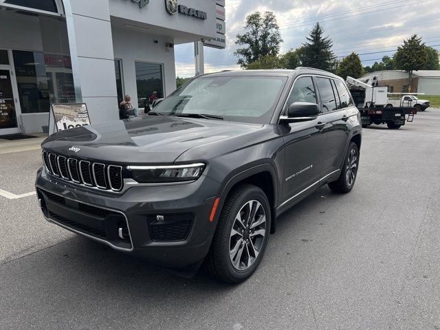 new 2025 Jeep Grand Cherokee car, priced at $67,648