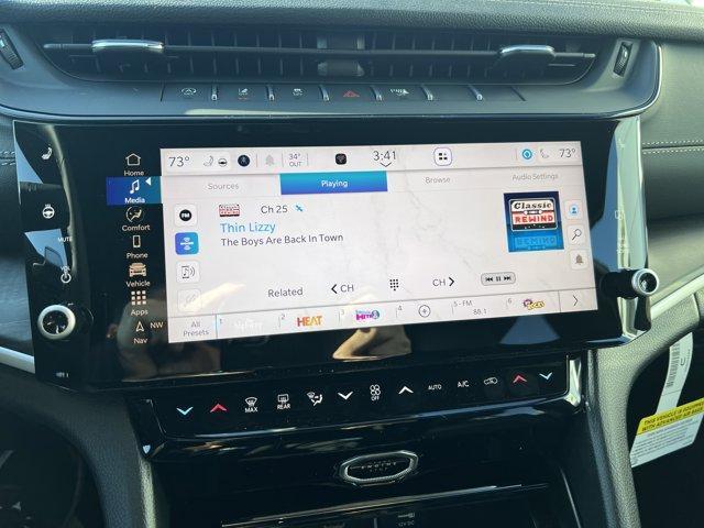 new 2026 Jeep Grand Cherokee car, priced at $47,600