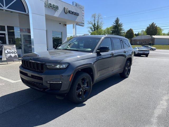 used 2025 Jeep Grand Cherokee L car, priced at $44,549