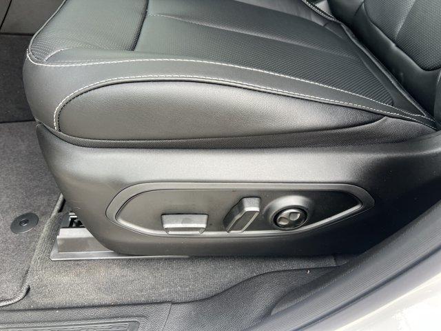 new 2027 Jeep Grand Cherokee car, priced at $54,956