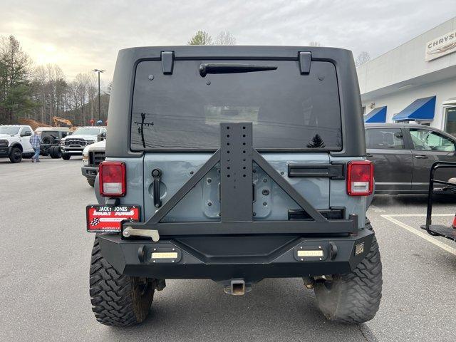 used 2015 Jeep Wrangler Unlimited car, priced at $21,900