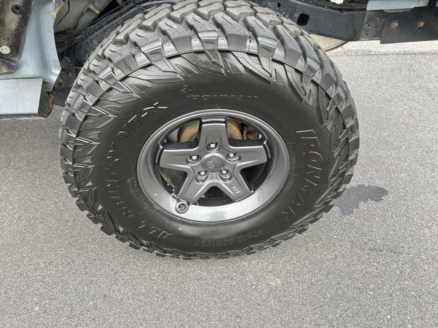 used 2015 Jeep Wrangler Unlimited car, priced at $21,900