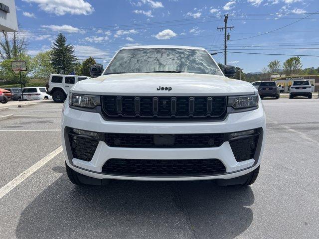 new 2026 Jeep Grand Cherokee car, priced at $51,844