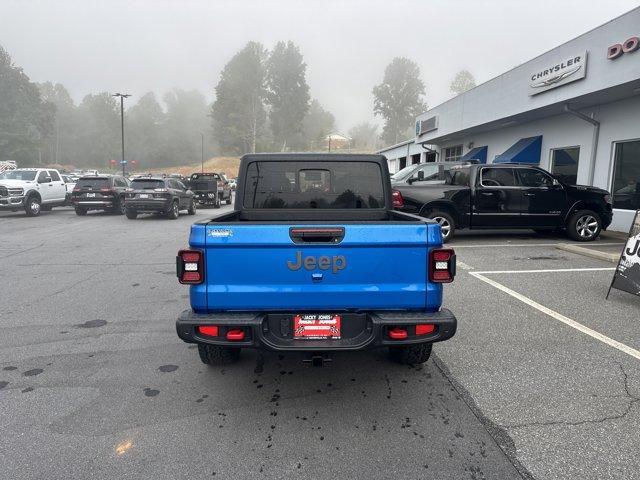 new 2025 Jeep Gladiator car, priced at $59,212