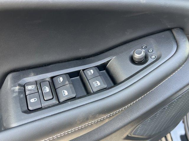 used 2025 Jeep Grand Cherokee car, priced at $42,900