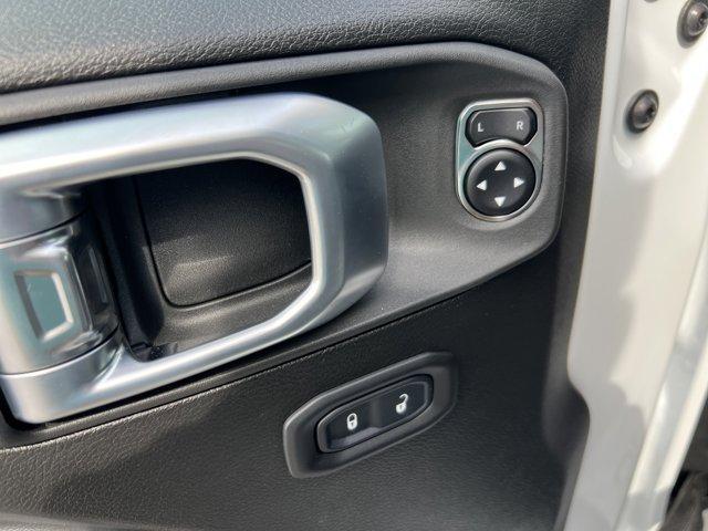new 2026 Jeep Wrangler car, priced at $52,701