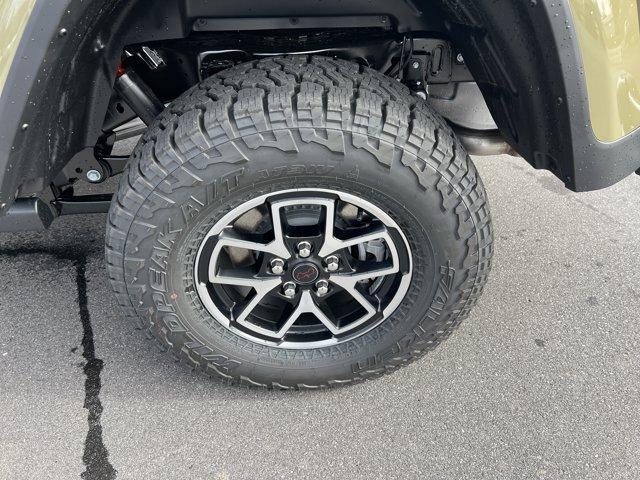 new 2026 Jeep Gladiator car, priced at $57,967