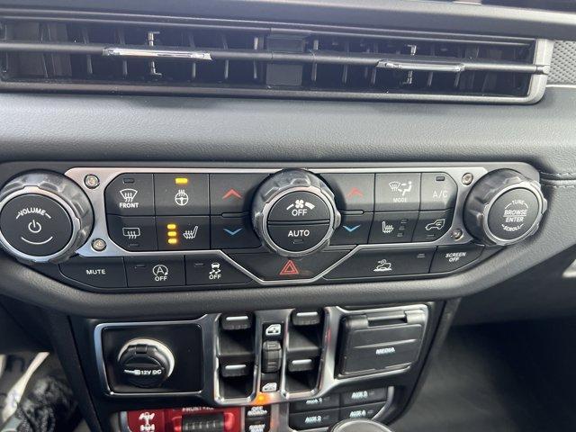 new 2026 Jeep Gladiator car, priced at $57,967