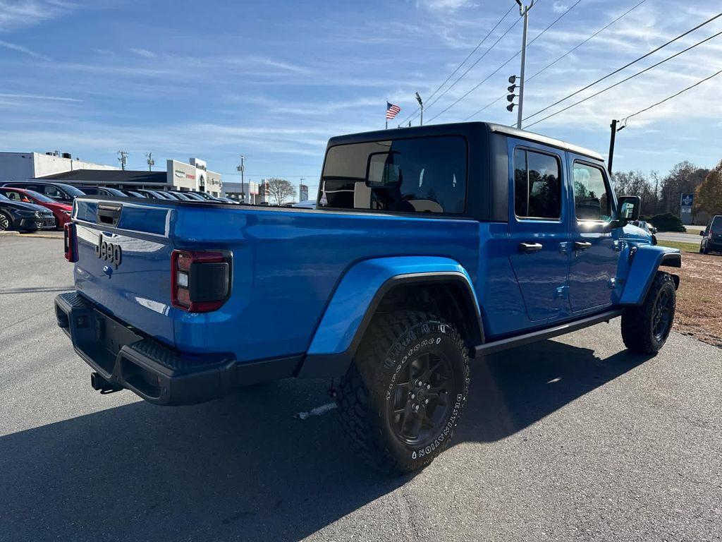 new 2026 Jeep Gladiator car, priced at $52,297