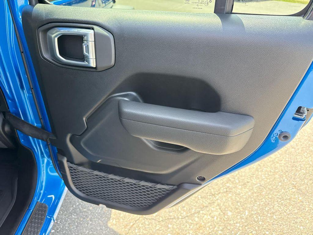 new 2026 Jeep Wrangler car, priced at $48,907