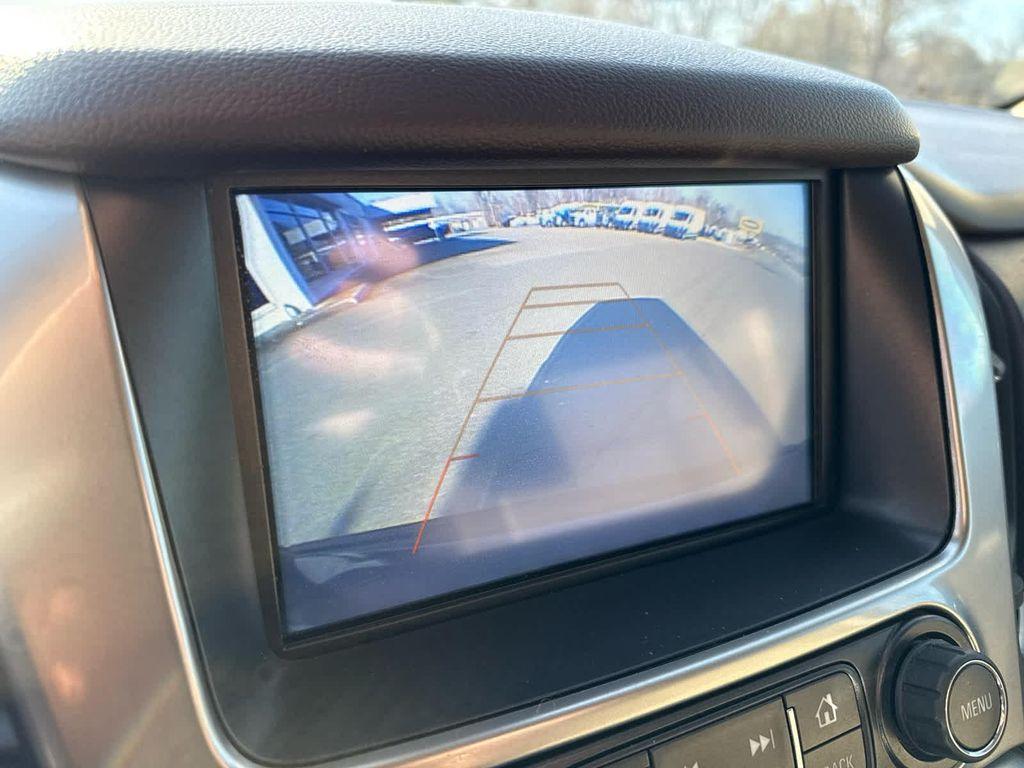 used 2020 Chevrolet Suburban car, priced at $25,597