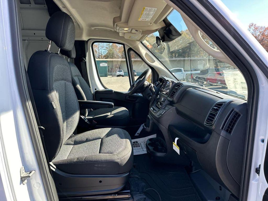 new 2025 Ram ProMaster 3500 car, priced at $52,998