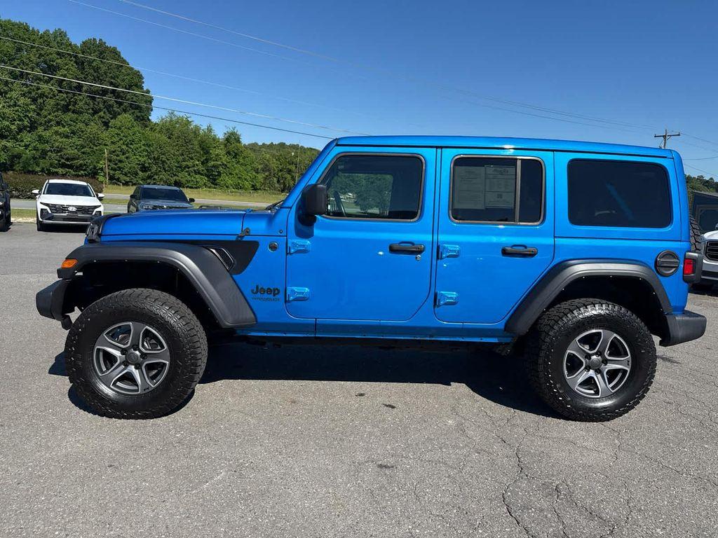 used 2022 Jeep Wrangler Unlimited car, priced at $34,396