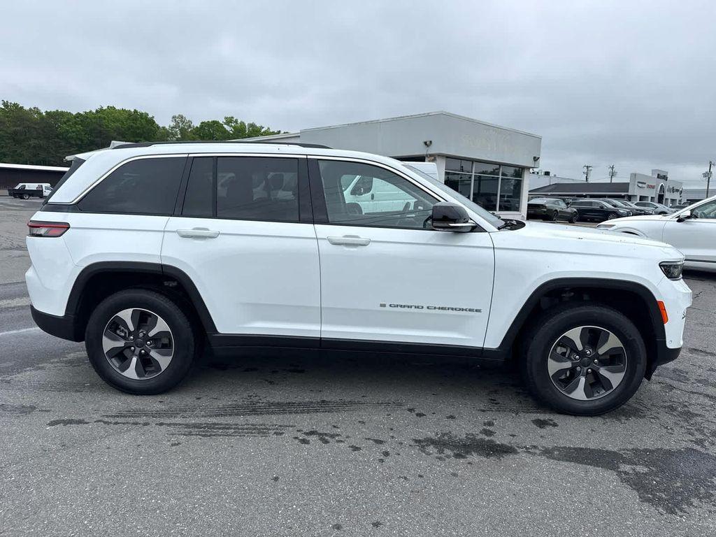 used 2022 Jeep Grand Cherokee 4xe car, priced at $29,596