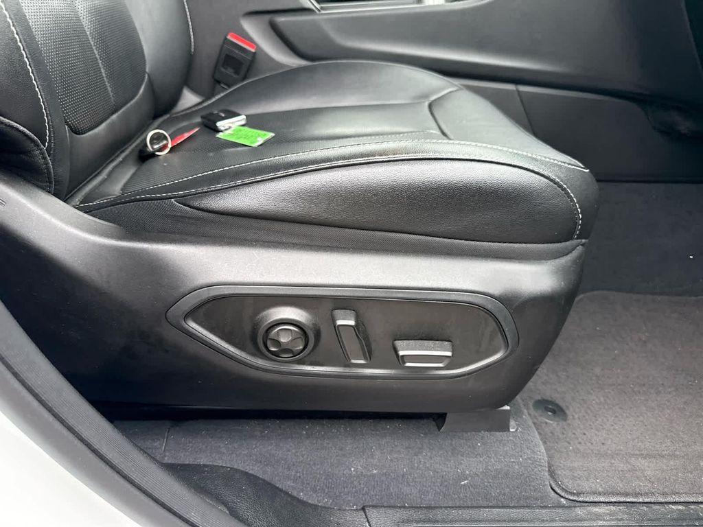 used 2022 Jeep Grand Cherokee 4xe car, priced at $29,596