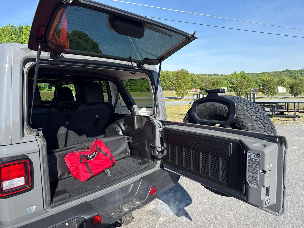 used 2022 Jeep Wrangler Unlimited car, priced at $38,798