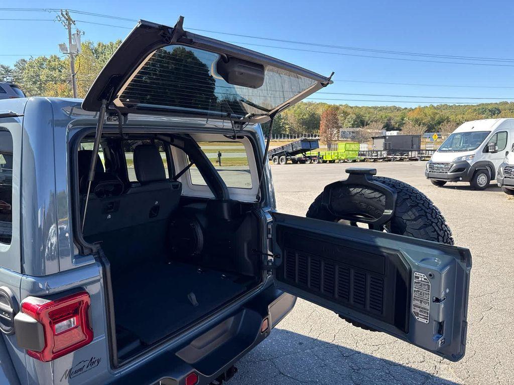 new 2026 Jeep Wrangler car, priced at $59,974