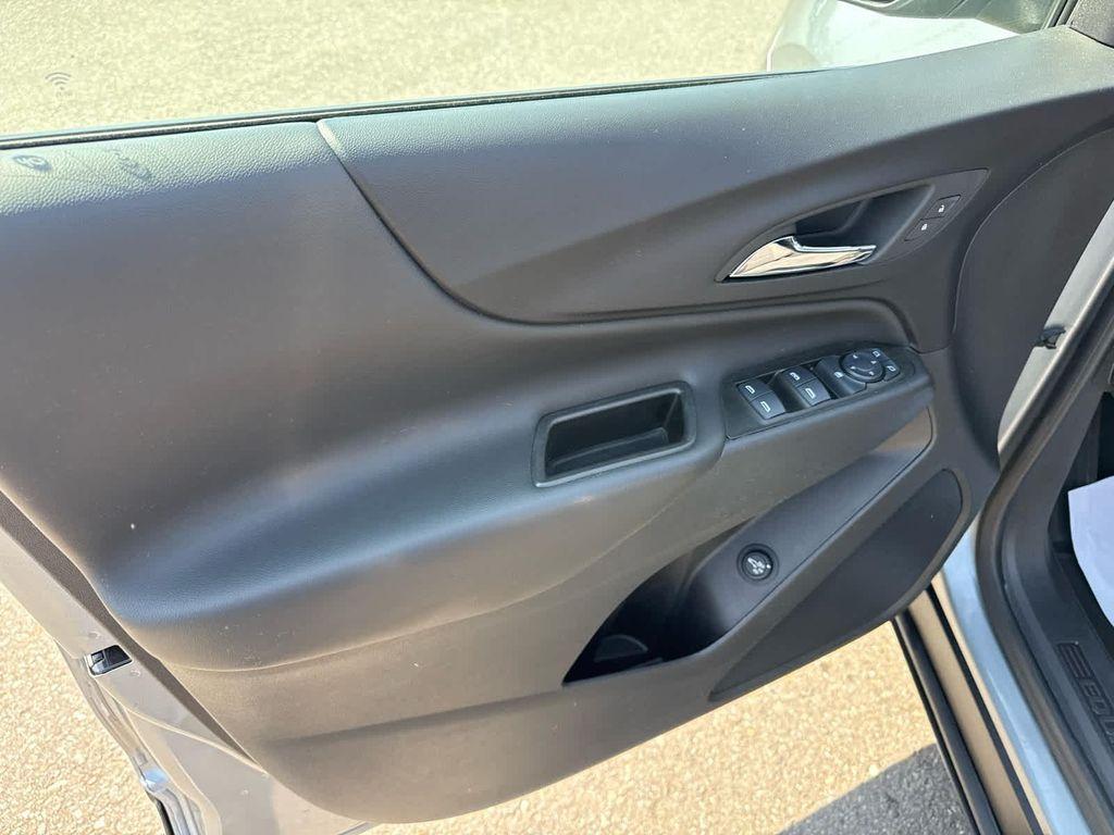 used 2024 Chevrolet Equinox car, priced at $22,196