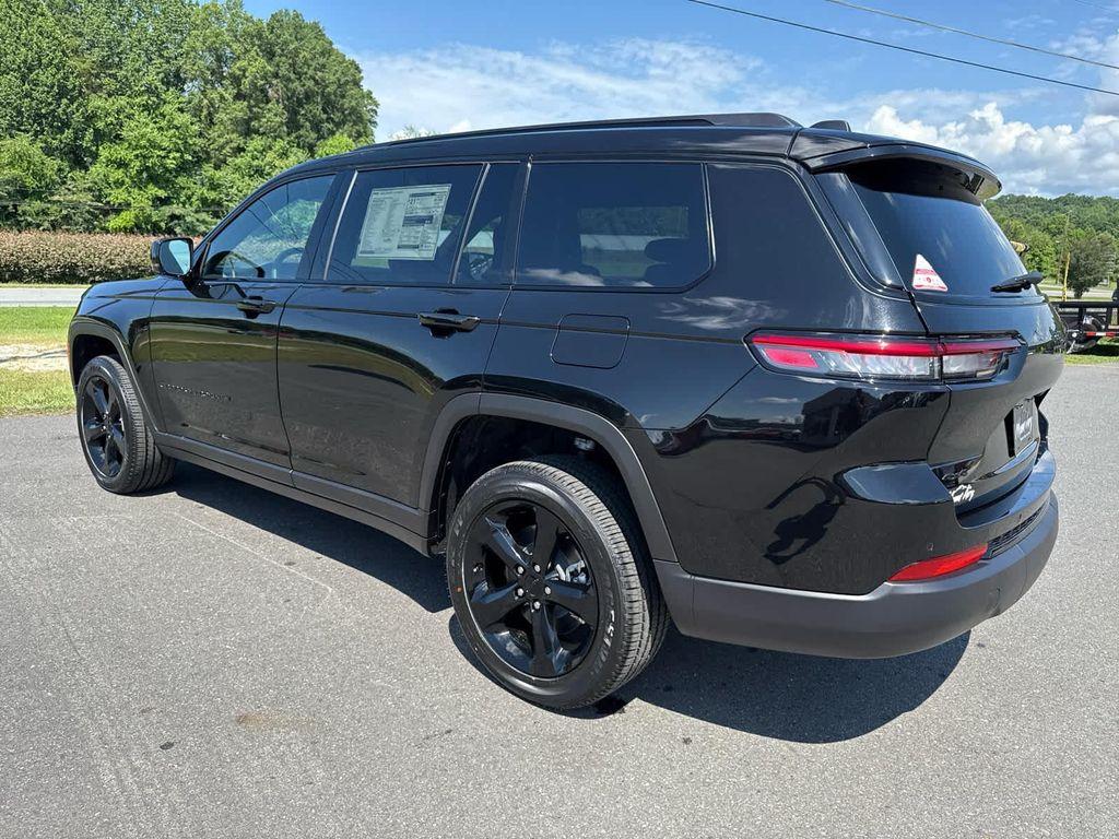new 2025 Jeep Grand Cherokee L car, priced at $45,466