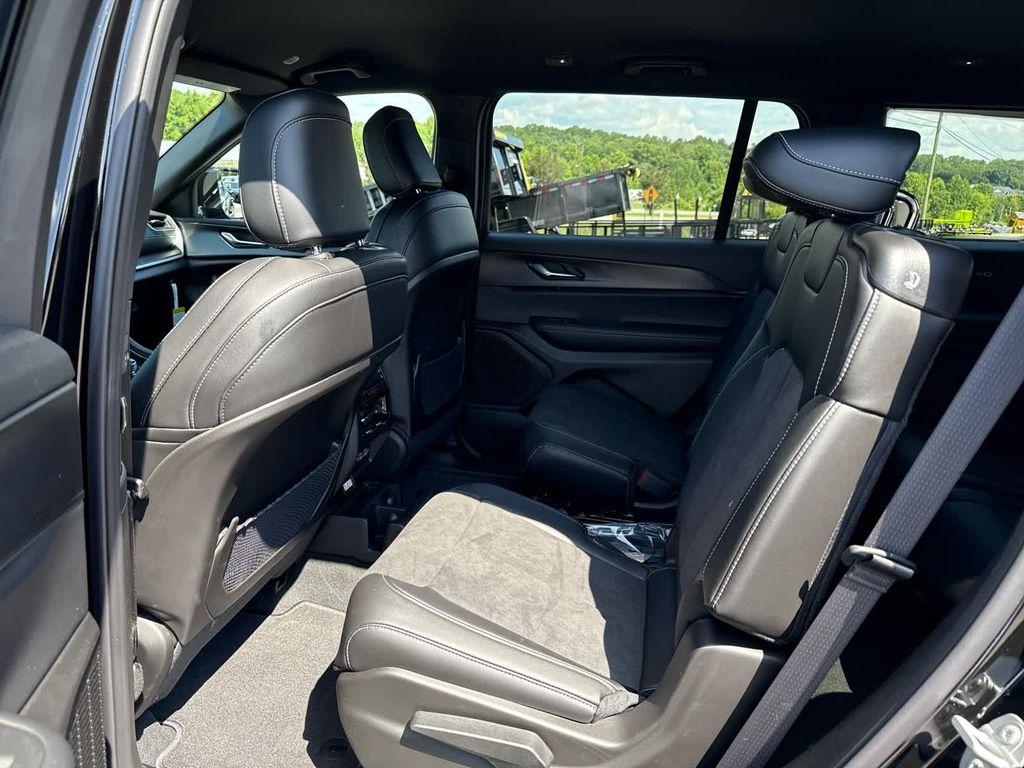 new 2025 Jeep Grand Cherokee L car, priced at $45,466