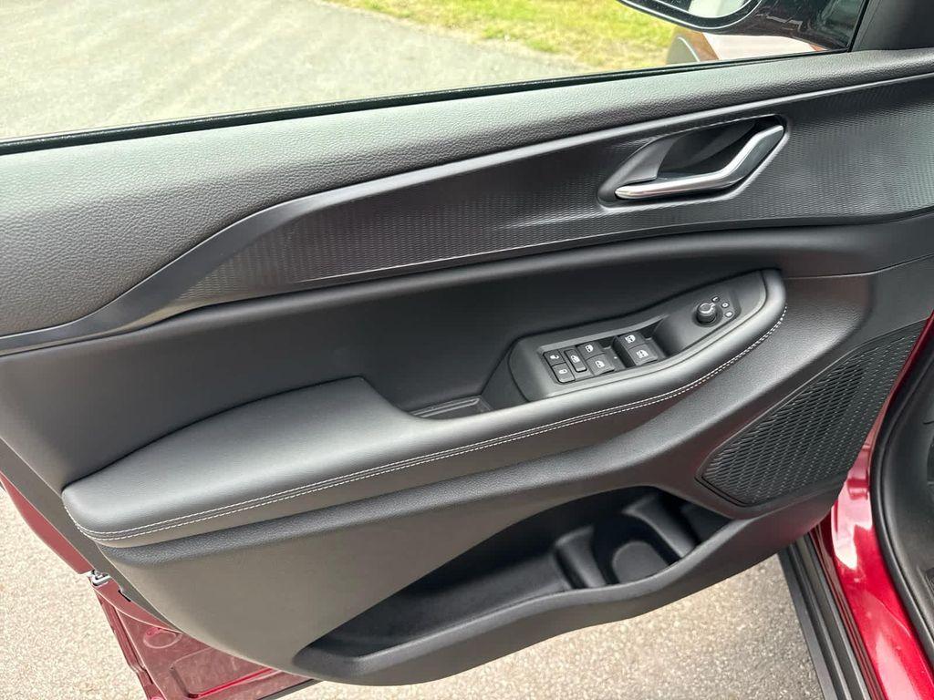 new 2025 Jeep Grand Cherokee L car, priced at $45,466