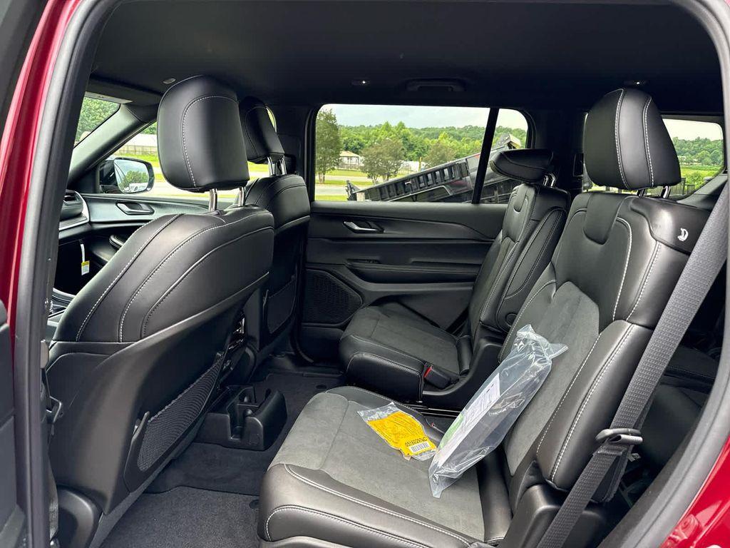 new 2025 Jeep Grand Cherokee L car, priced at $45,466