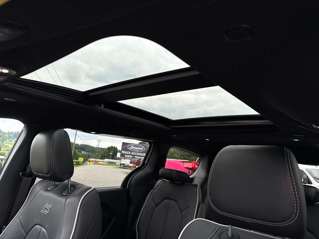 new 2026 Chrysler Pacifica car, priced at $48,987