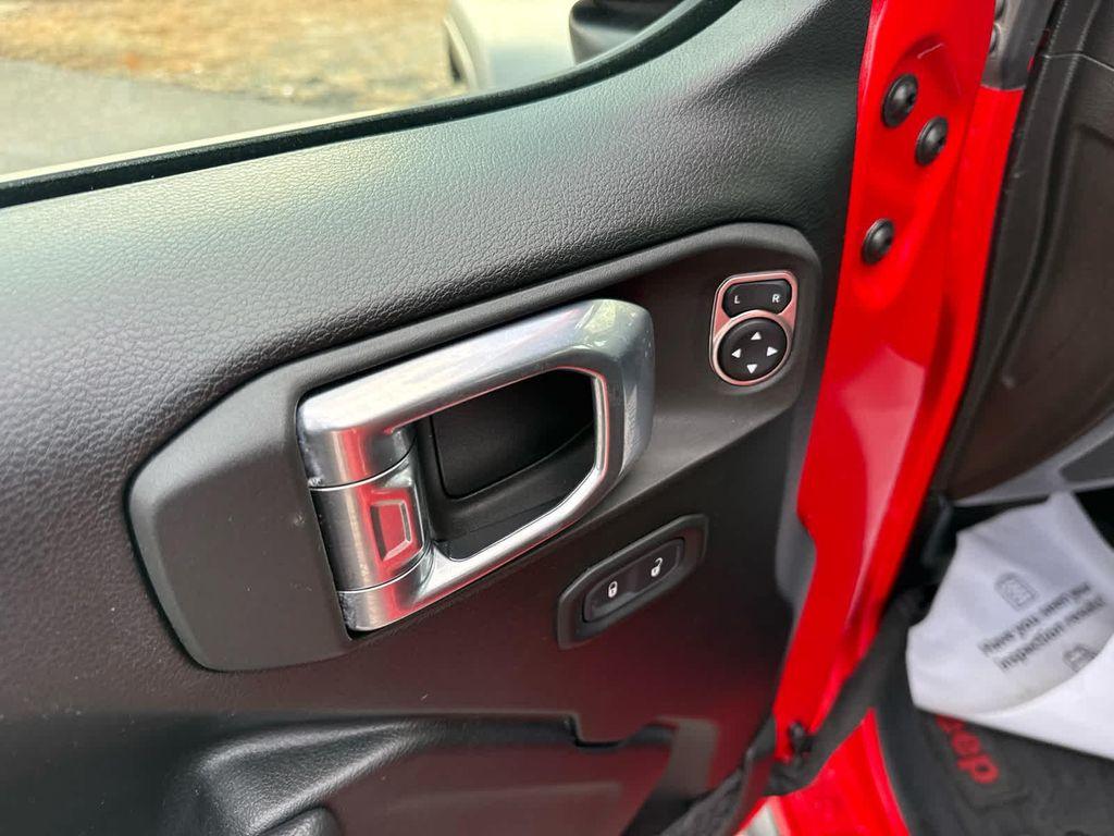 used 2022 Jeep Wrangler Unlimited car, priced at $36,997