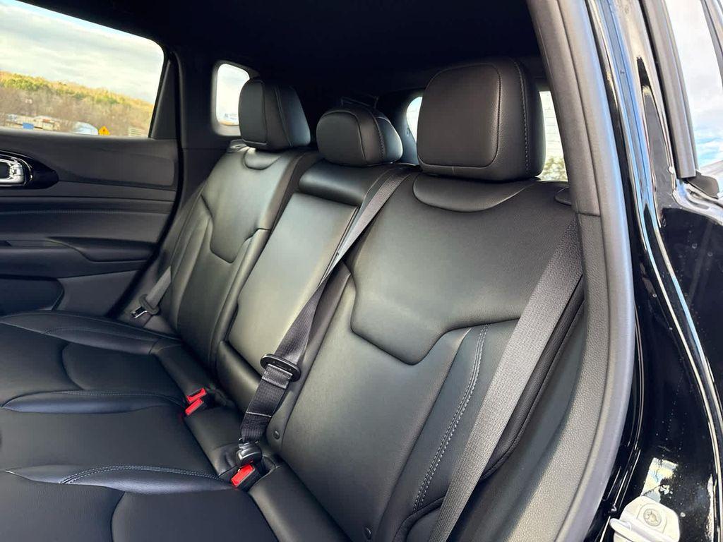 new 2026 Jeep Compass car, priced at $35,986