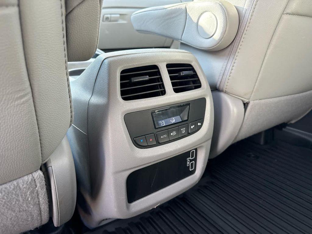 used 2021 Honda Pilot car, priced at $21,797