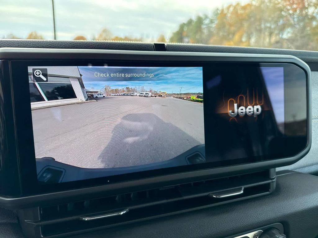 new 2026 Jeep Gladiator car, priced at $50,695