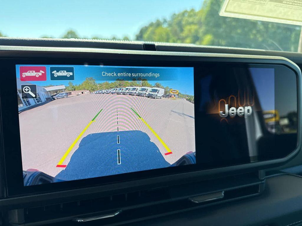 new 2025 Jeep Gladiator car, priced at $60,397