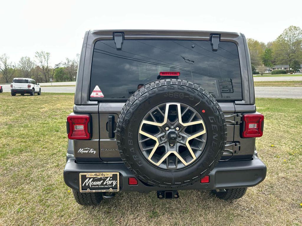 new 2025 Jeep Wrangler car, priced at $54,987