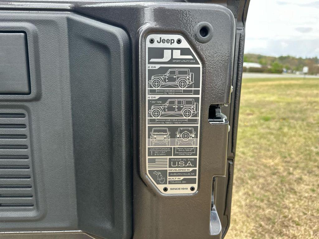 new 2025 Jeep Wrangler car, priced at $54,987