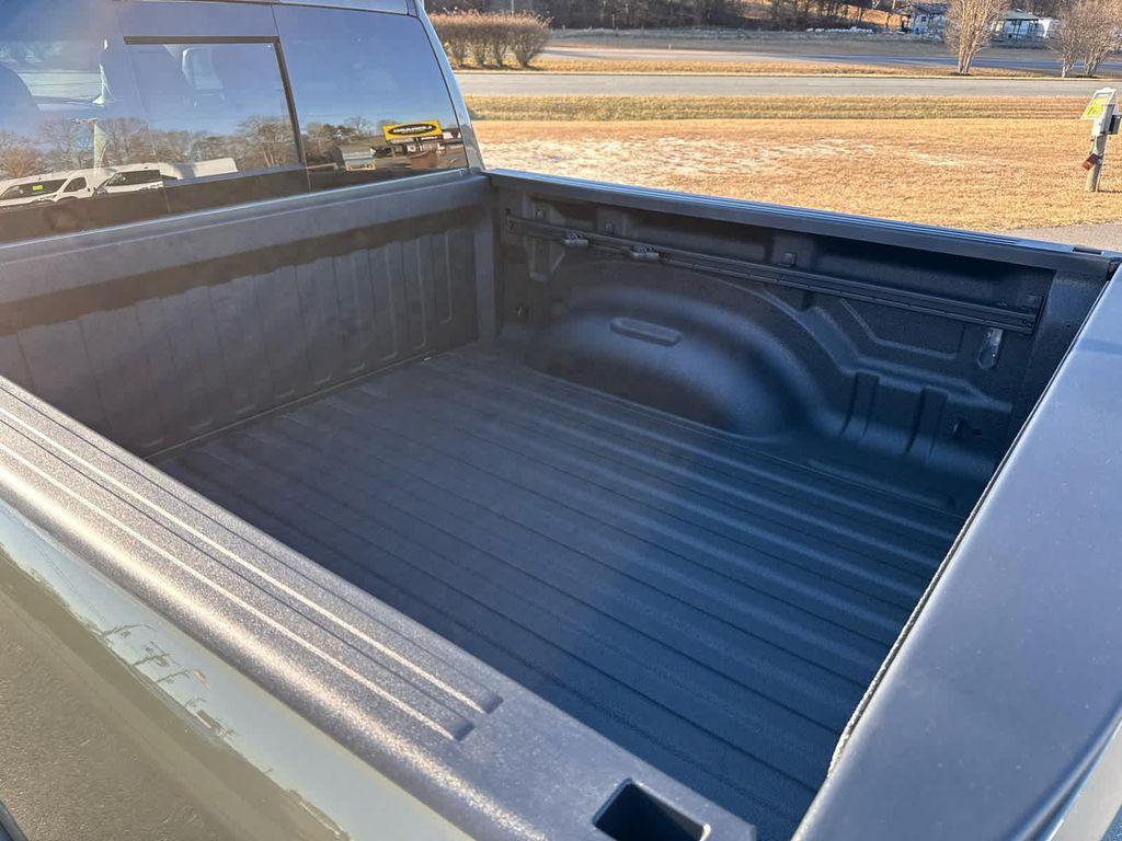 new 2026 Ram 1500 car, priced at $61,987