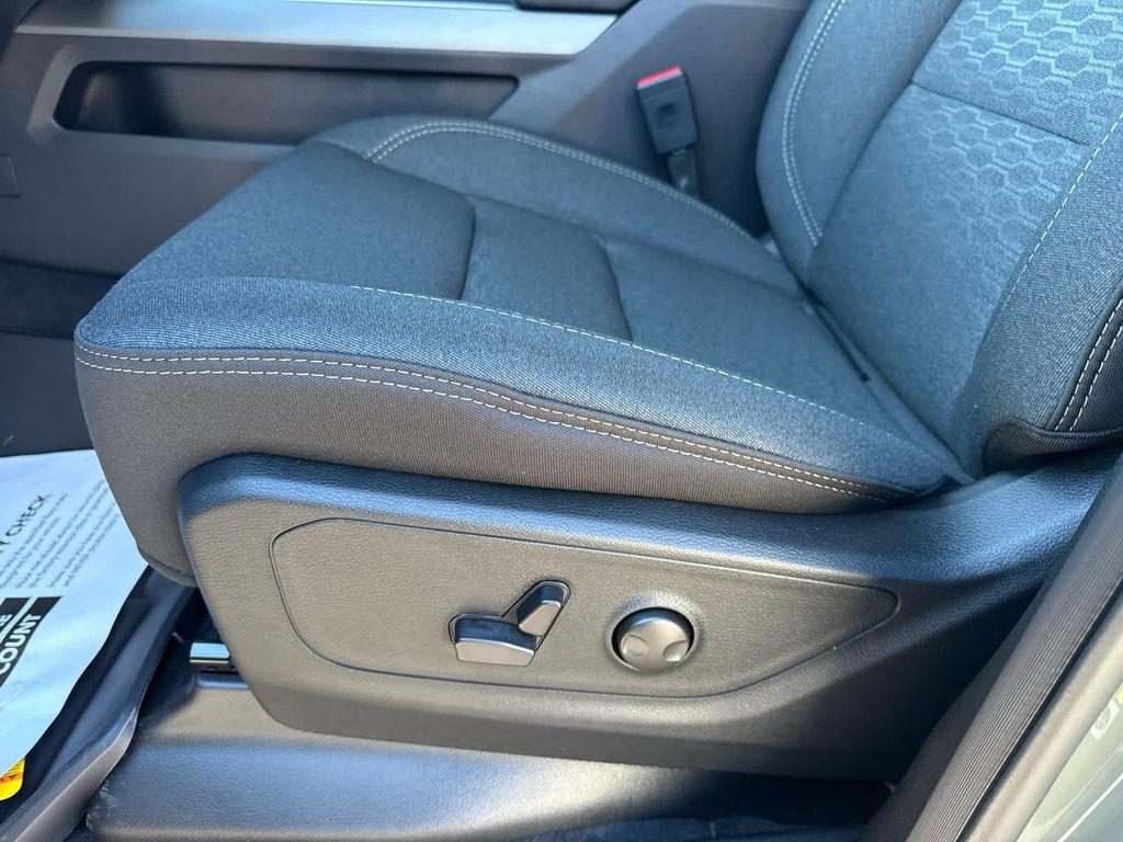 new 2026 Ram 1500 car, priced at $61,987