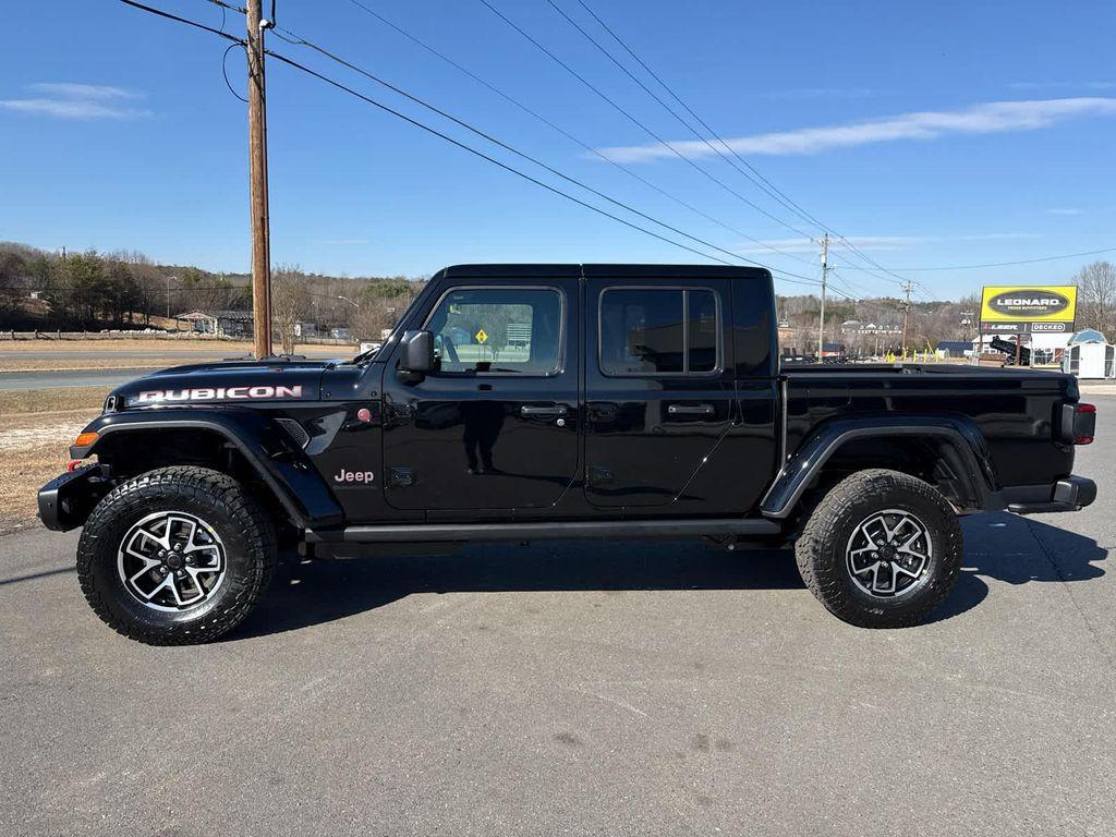 new 2026 Jeep Gladiator car, priced at $59,487