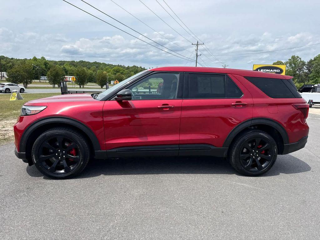 used 2022 Ford Explorer car, priced at $36,296