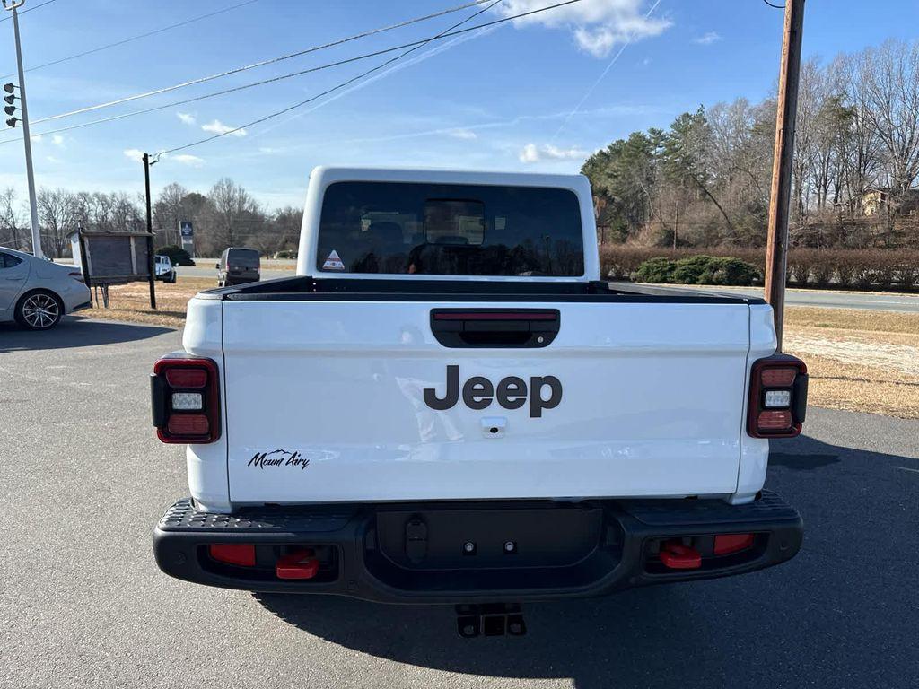 new 2026 Jeep Gladiator car, priced at $59,667