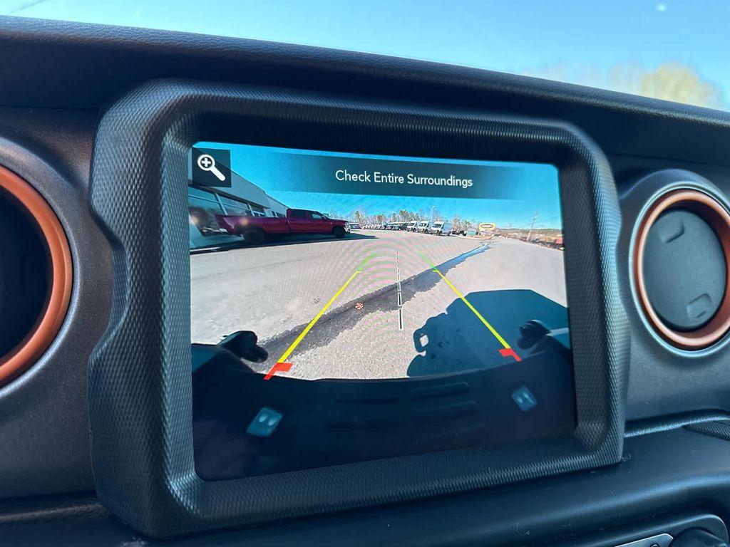 used 2023 Jeep Gladiator car, priced at $37,597