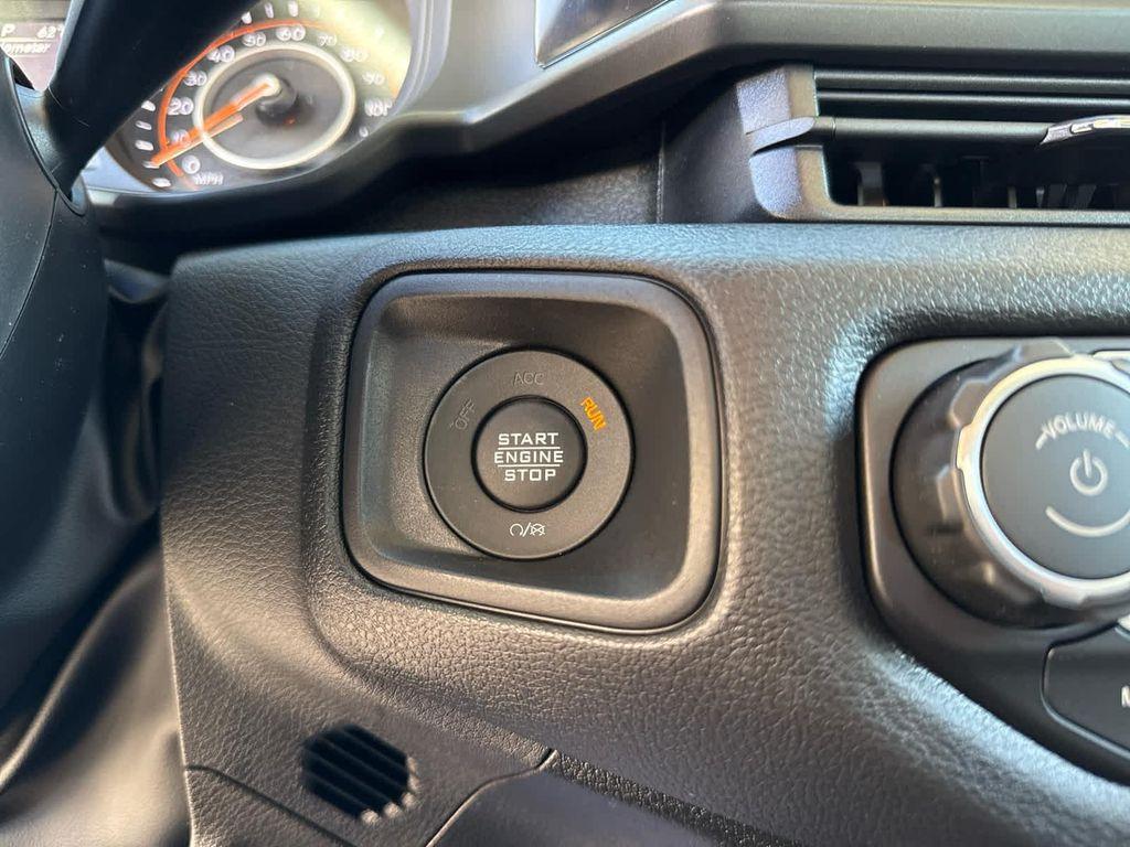 new 2026 Jeep Gladiator car, priced at $42,984