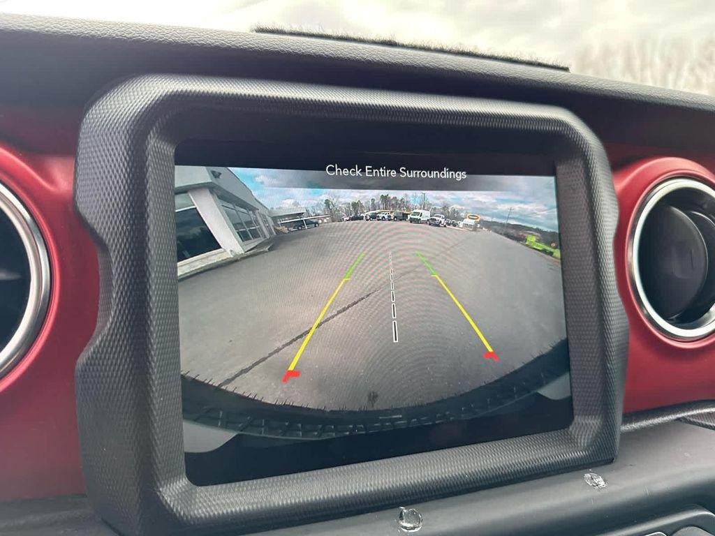 used 2021 Jeep Wrangler Unlimited car, priced at $32,999