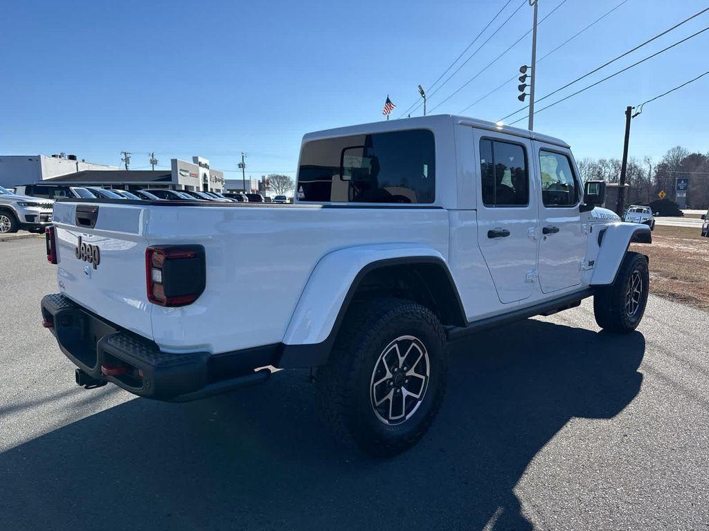 new 2026 Jeep Gladiator car, priced at $57,897