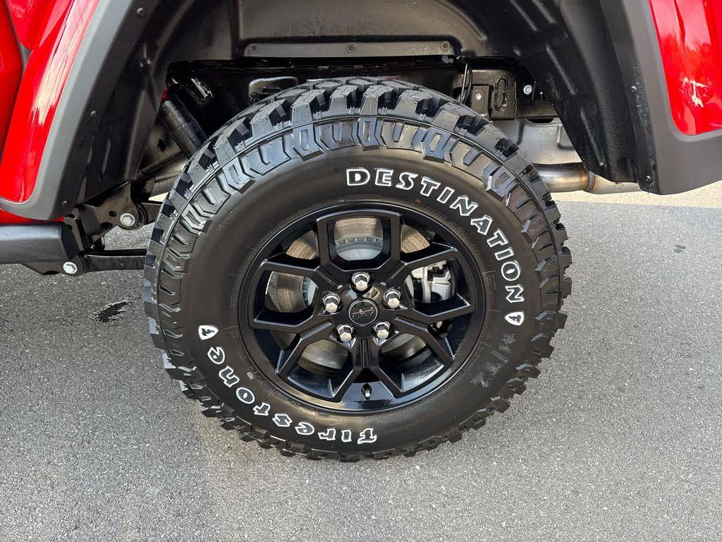 new 2026 Jeep Gladiator car, priced at $51,567