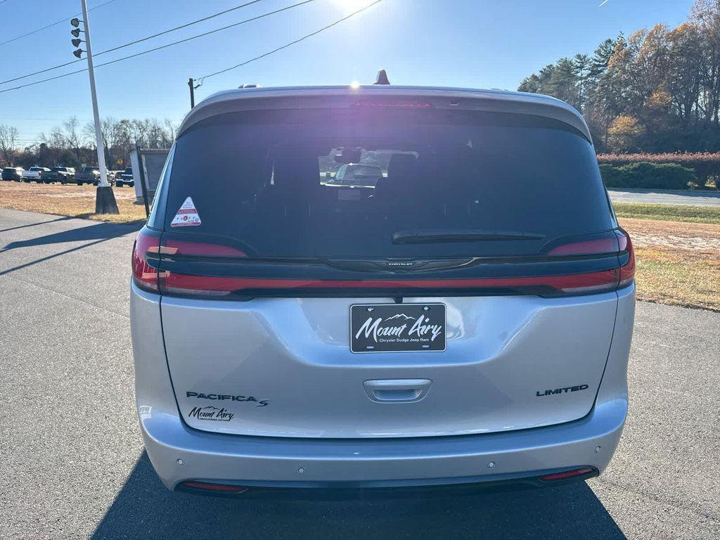 new 2026 Chrysler Pacifica car, priced at $49,897