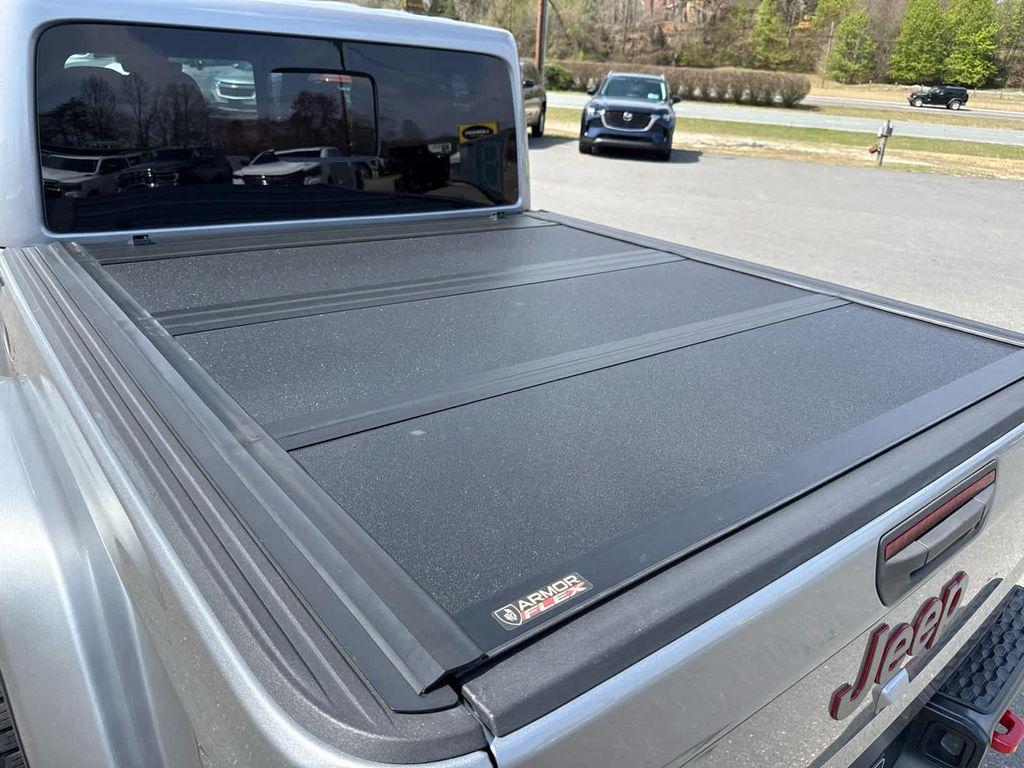 used 2020 Jeep Gladiator car, priced at $32,296