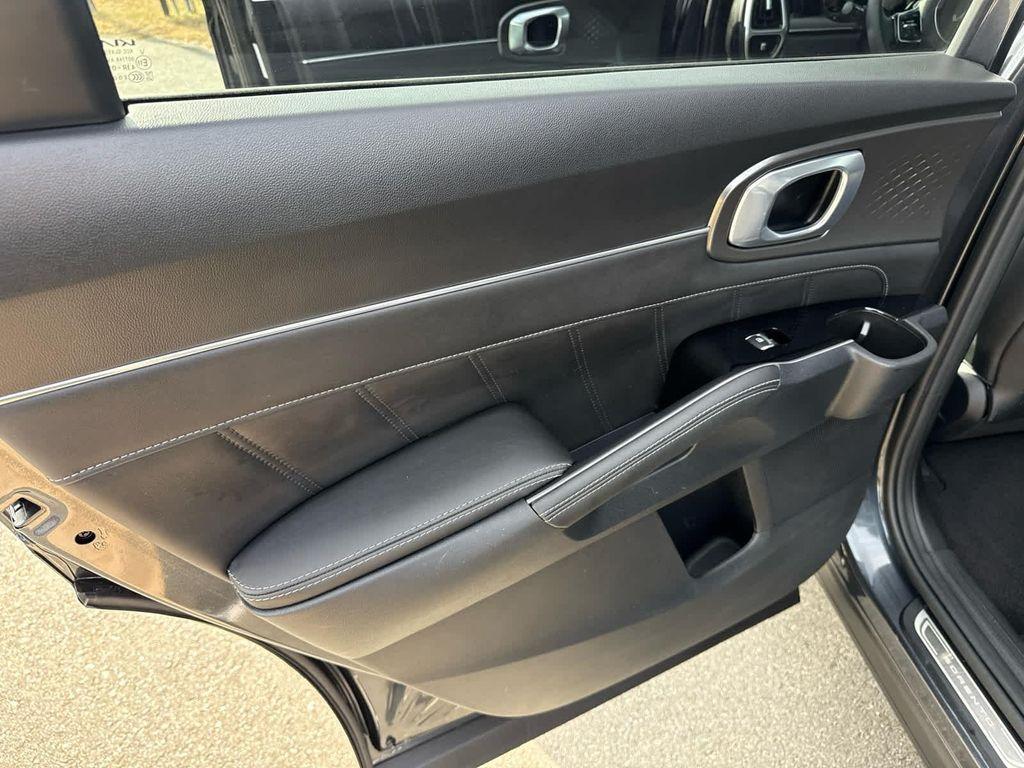 used 2023 Kia Sorento car, priced at $31,797