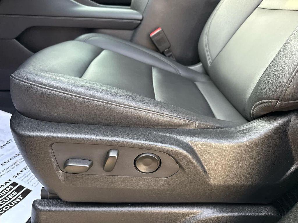 used 2023 Chevrolet Tahoe car, priced at $49,897