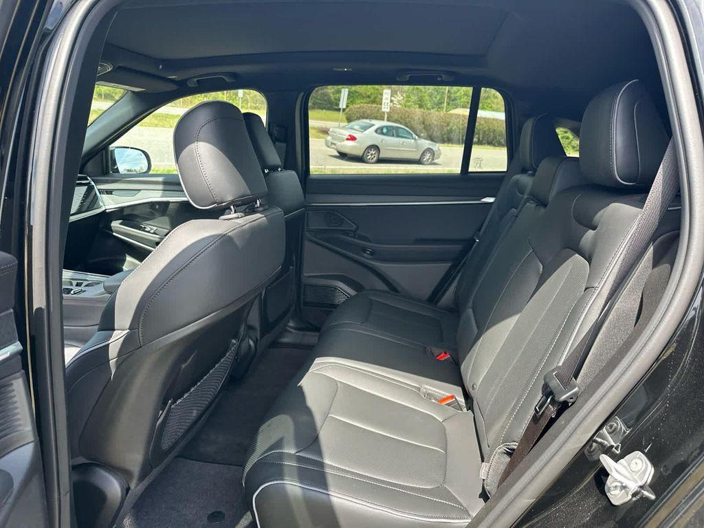 new 2025 Jeep Wagoneer S car, priced at $58,447