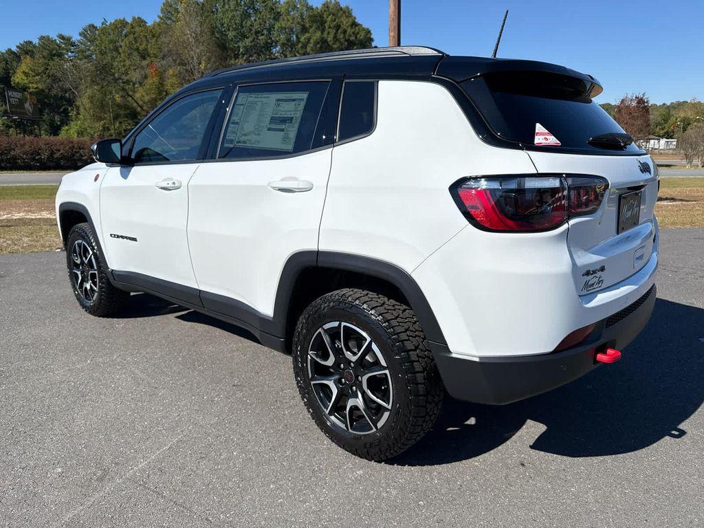 new 2026 Jeep Compass car, priced at $36,289